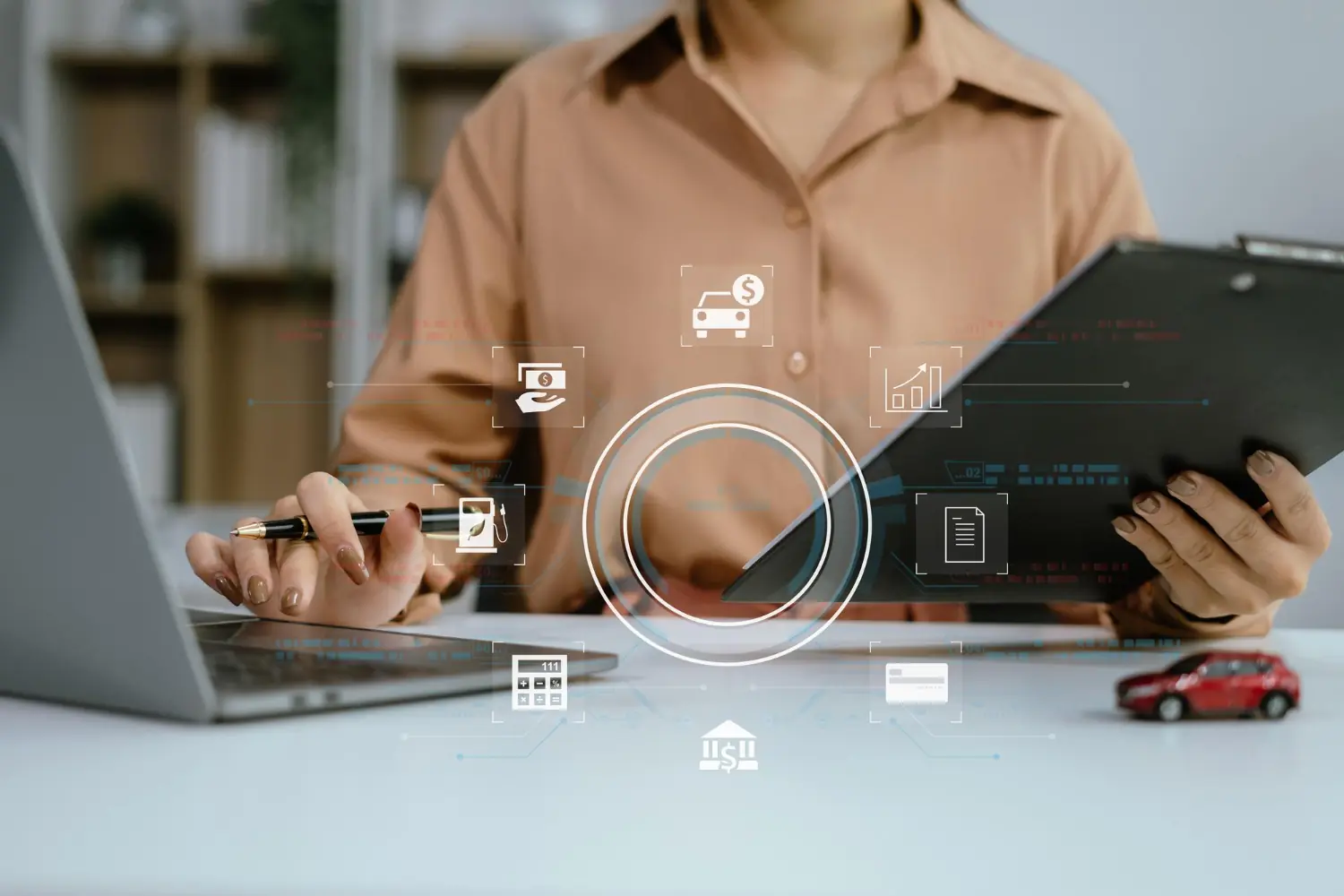 Profissional analisando painel com ícones financeiros e automotivos, representando CRM automotivo